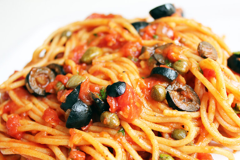 Spaghetti alla Puttanesca