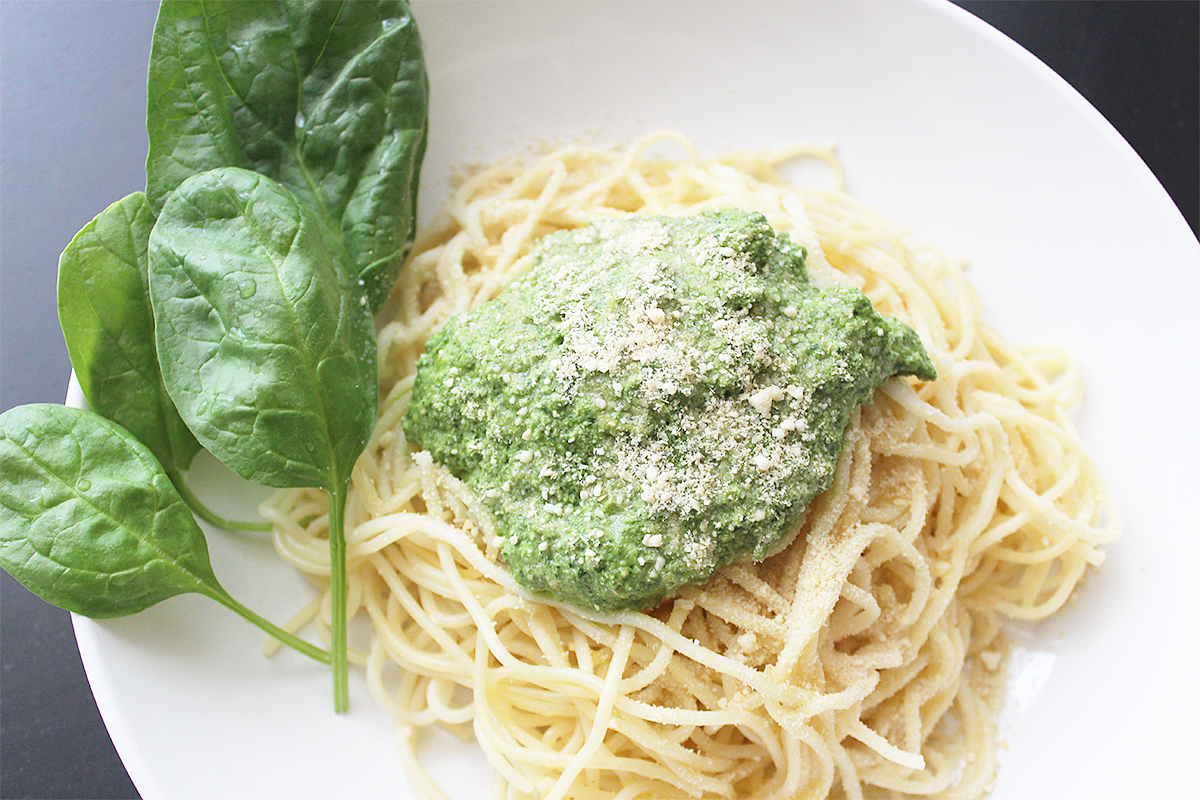 Spinach Basil Pesto Spaghetti