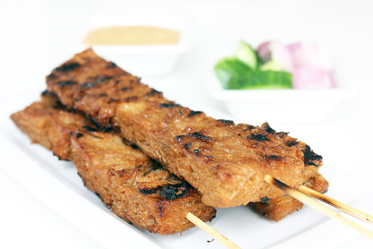 Vegan Satay With Peanut Sauce