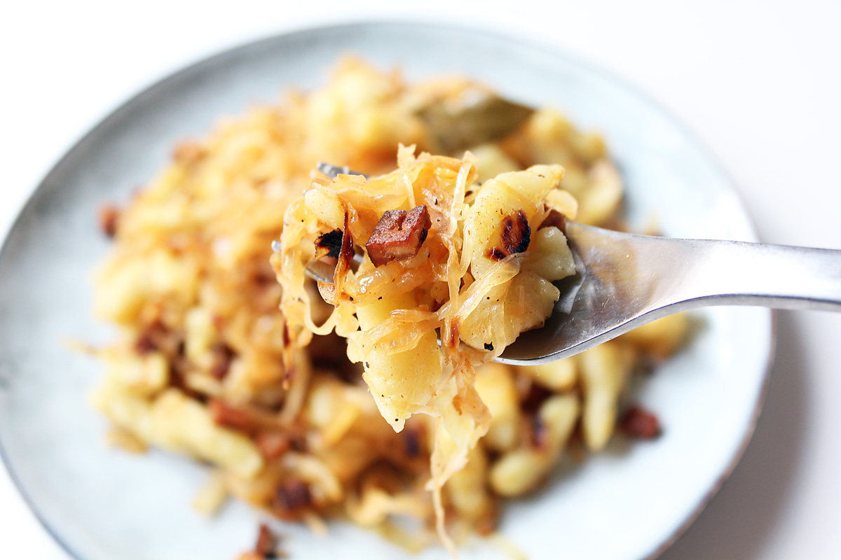 Sauerkraut Spaetzle with Smoked Tofu