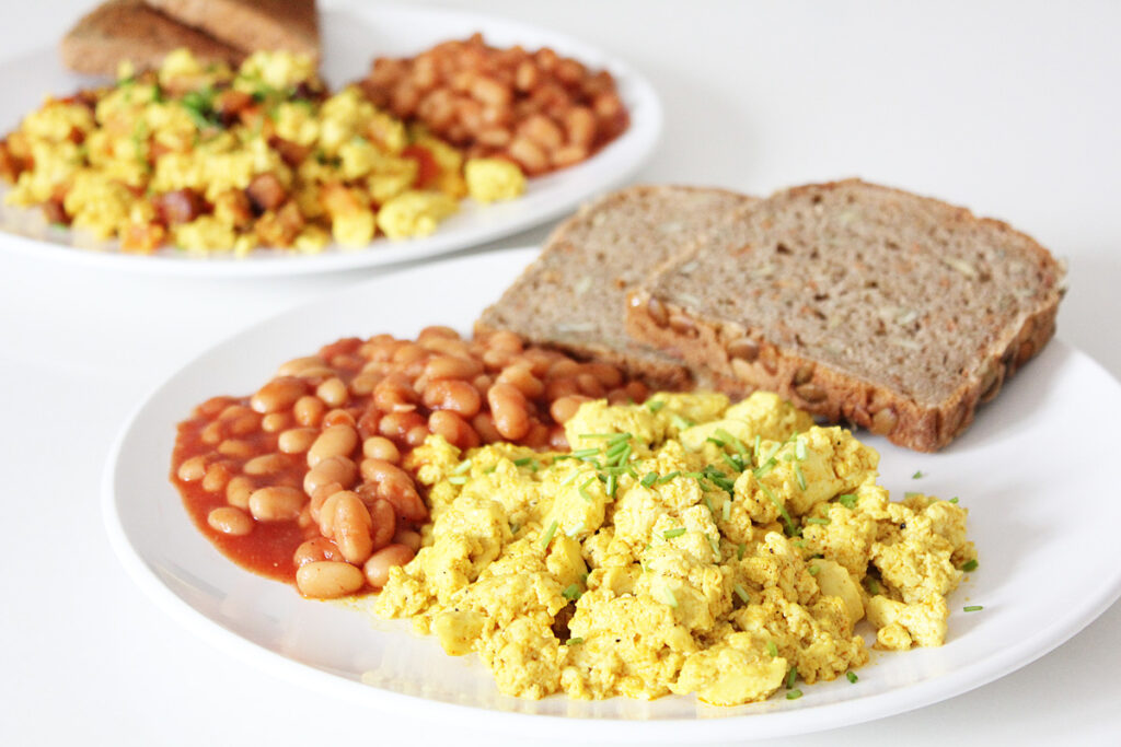 Tofu Scramble – Vegan Scrambled Eggs - Cheap And Cheerful Cooking