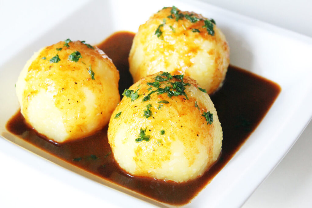 Einfache vegane Bratensauce (ohne Alkohol) - Cheap And Cheerful Cooking Einfache vegane Bratensauce (ohne Alkohol) - Cheap And Cheerful Cooking