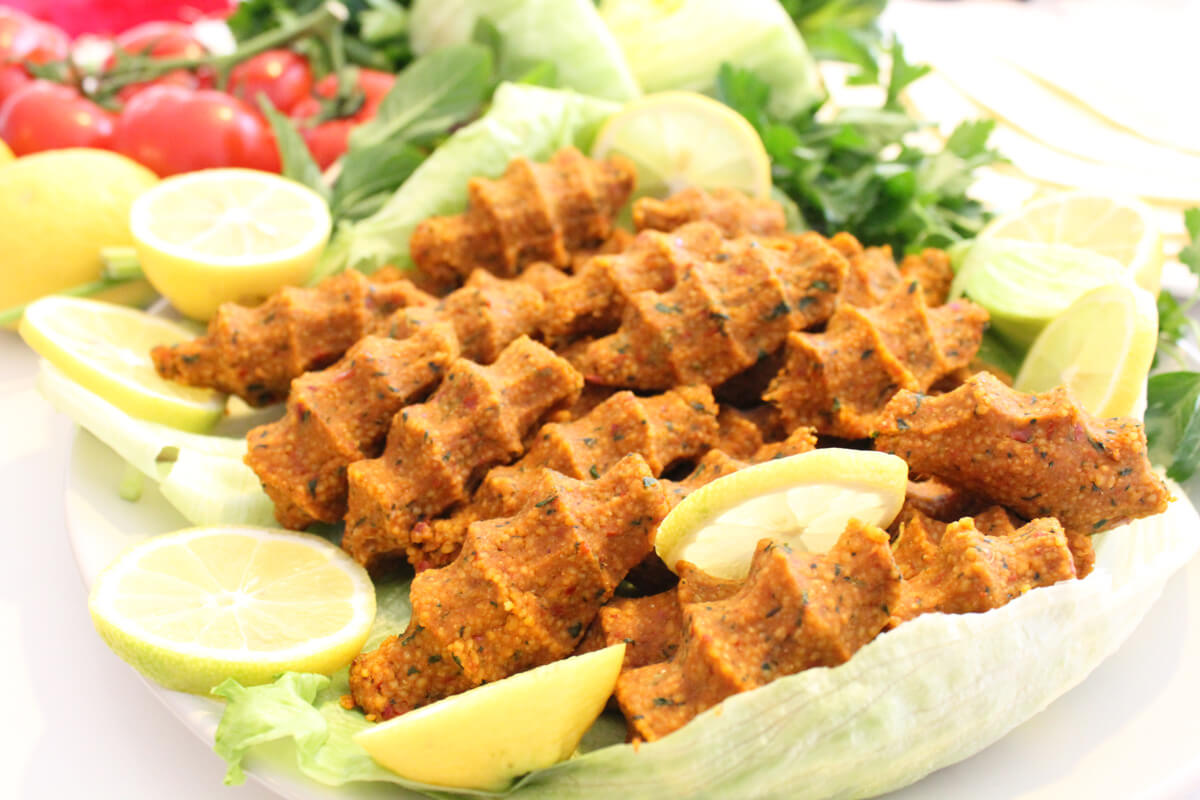 Çiğ Koefte – Vegan Turkish Finger Food