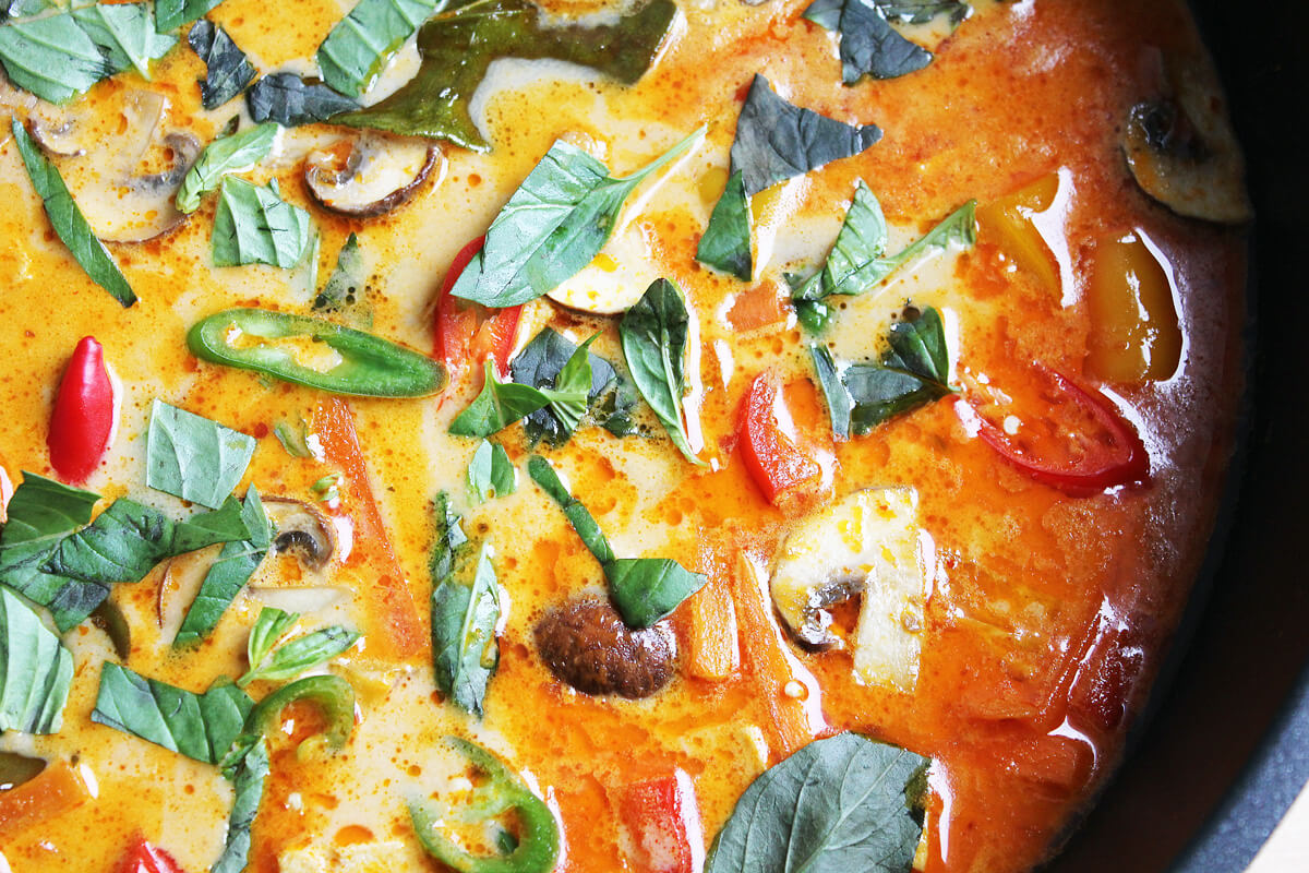 Red Thai Curry With Tofu (Vegan)