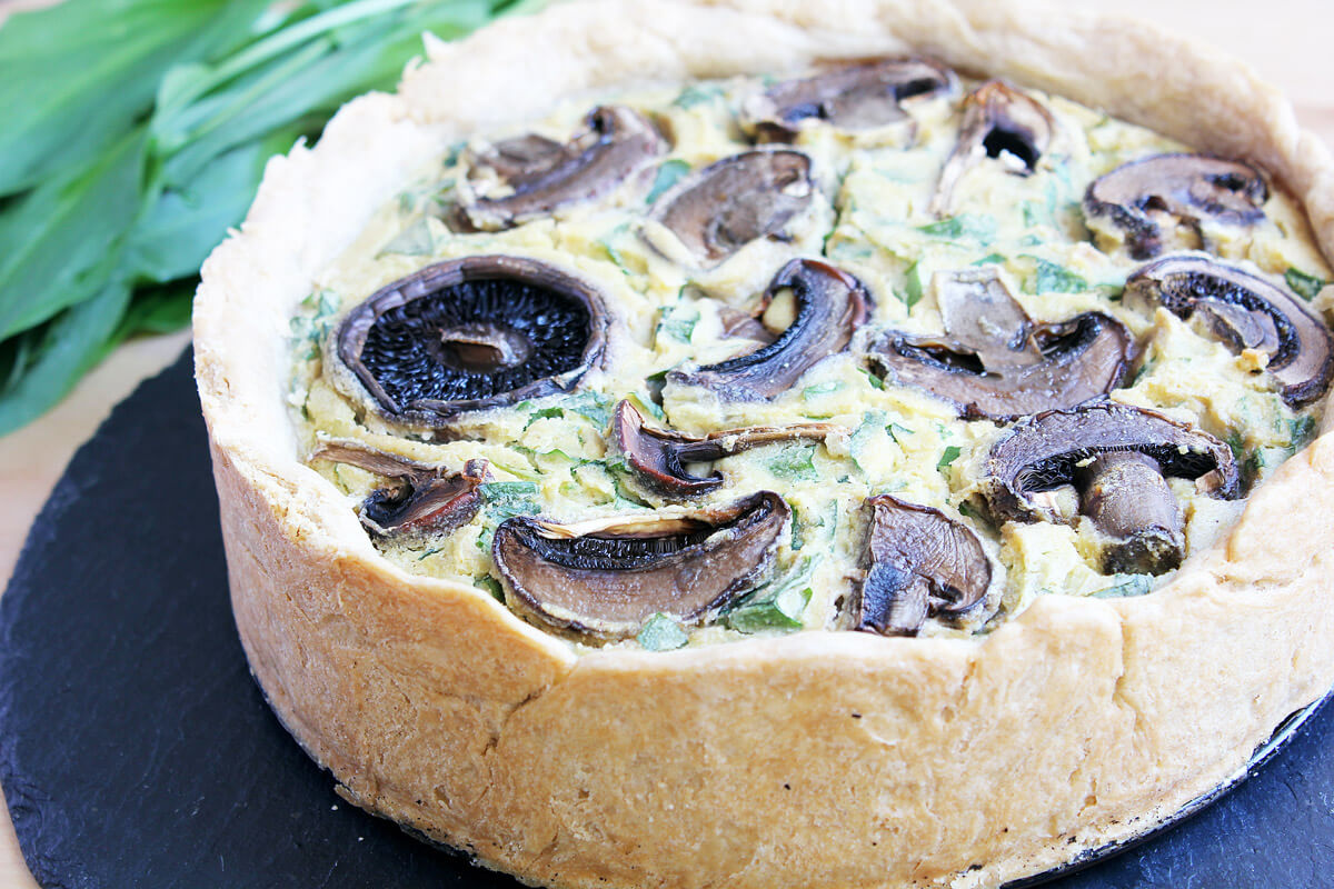 Vegan Wild Garlic Quiche with Mushrooms