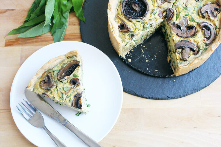 Vegan Wild Garlic Quiche with Mushrooms