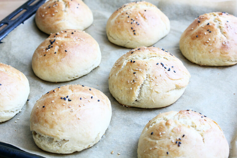 Vegane Brioche Burger Brötchen