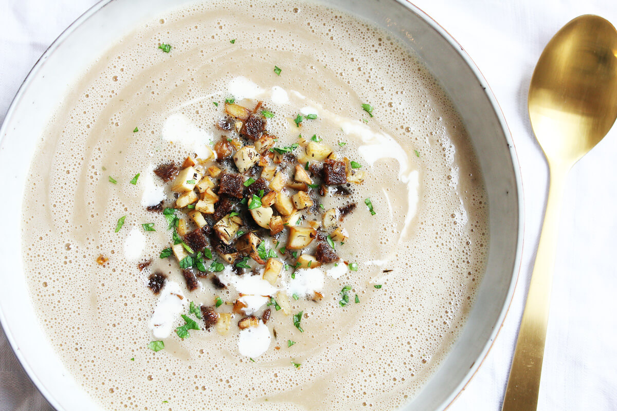 Vegan Chestnut Soup with Mushrooms and Croutons
