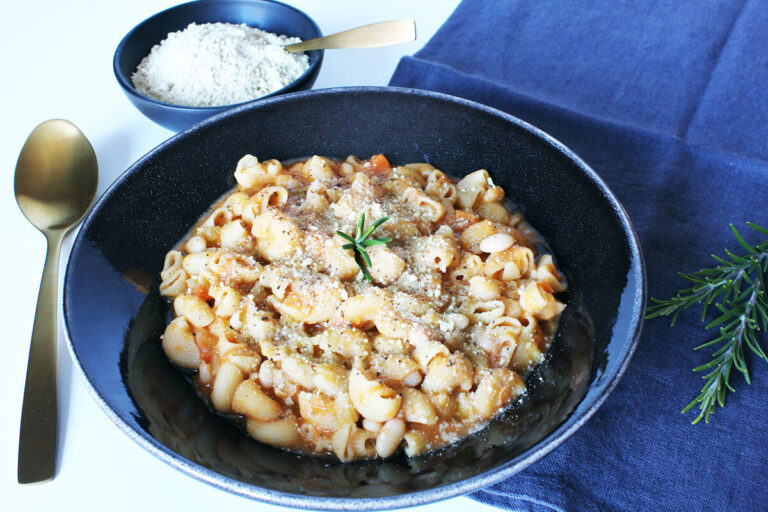 Pasta e Fagioli – Veganer Nudel-Bohnen-Eintopf