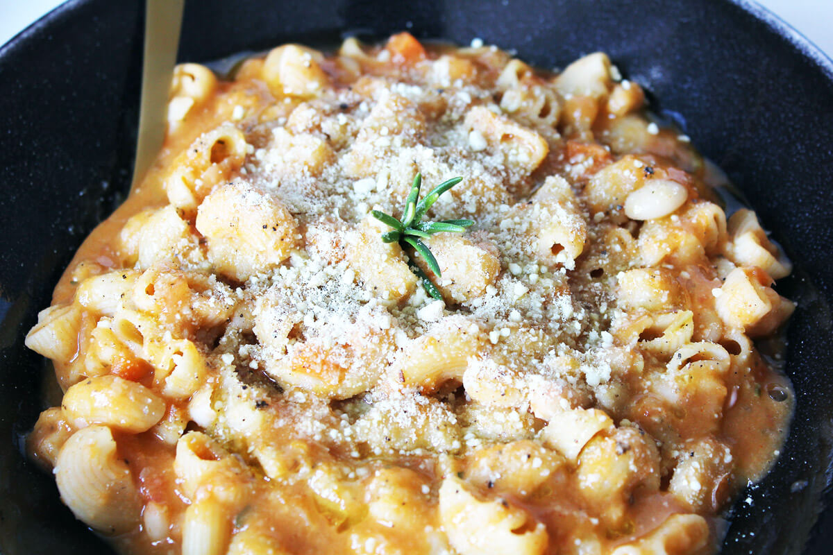 Pasta E Fagioli – Vegan Noodle-Bean-Stew