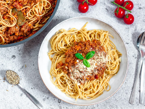 Vegan Spaghetti with Ragù di Salsiccia - Cheap And Cheerful Cooking