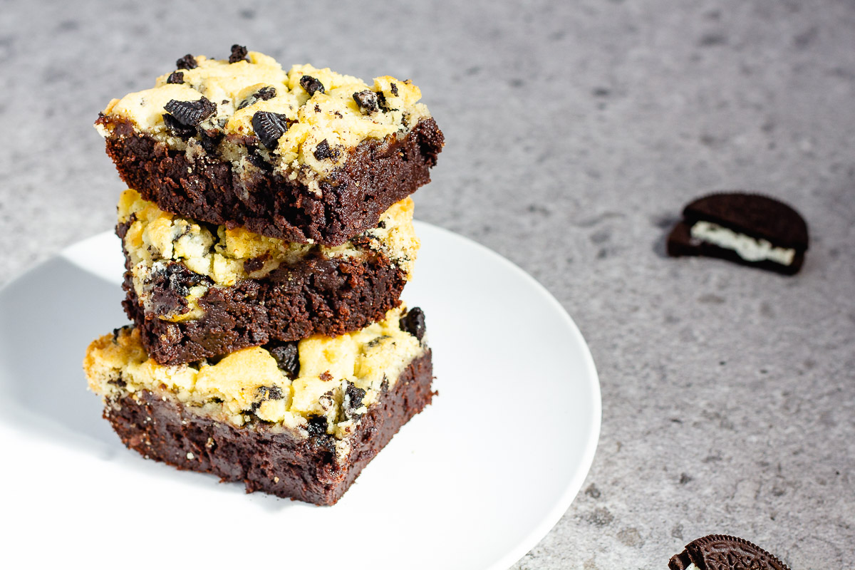 Vegan Oreo Chunk Brookies