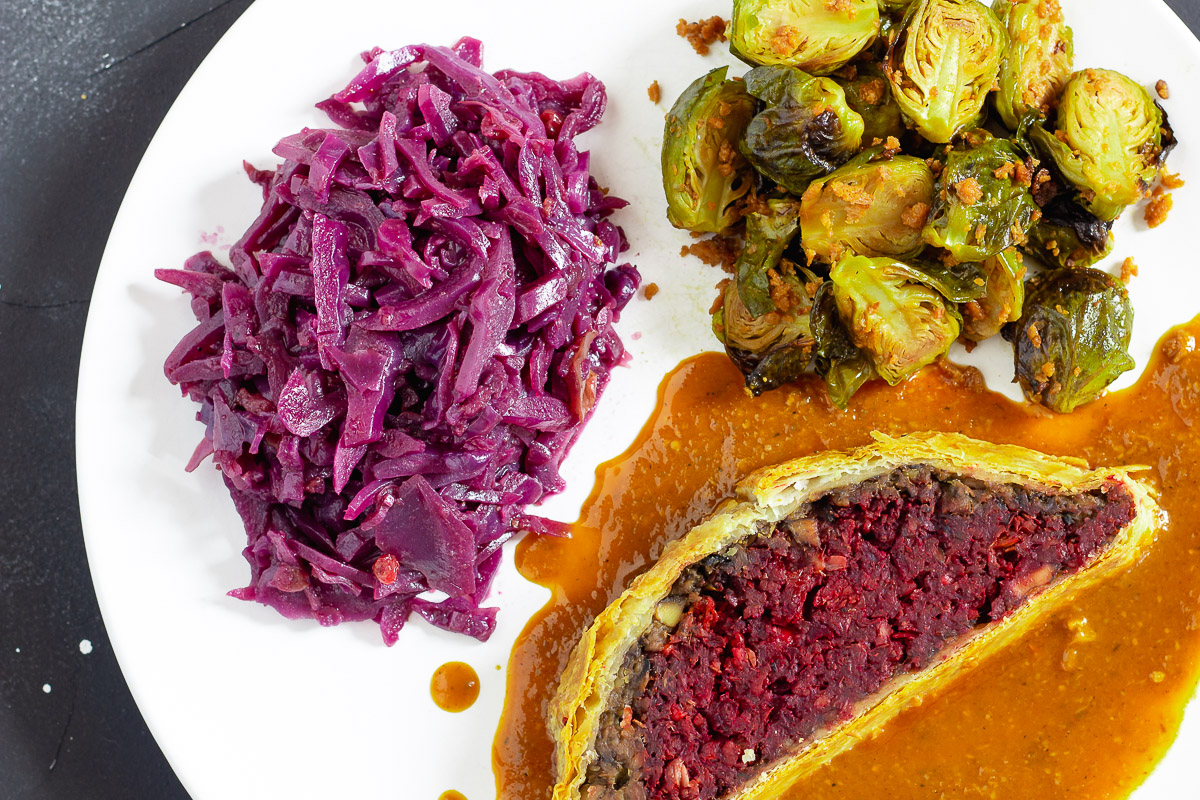 Vegan Red Cabbage with Apple