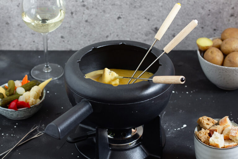 Veganes Käsefondue - Cheap And Cheerful Cooking