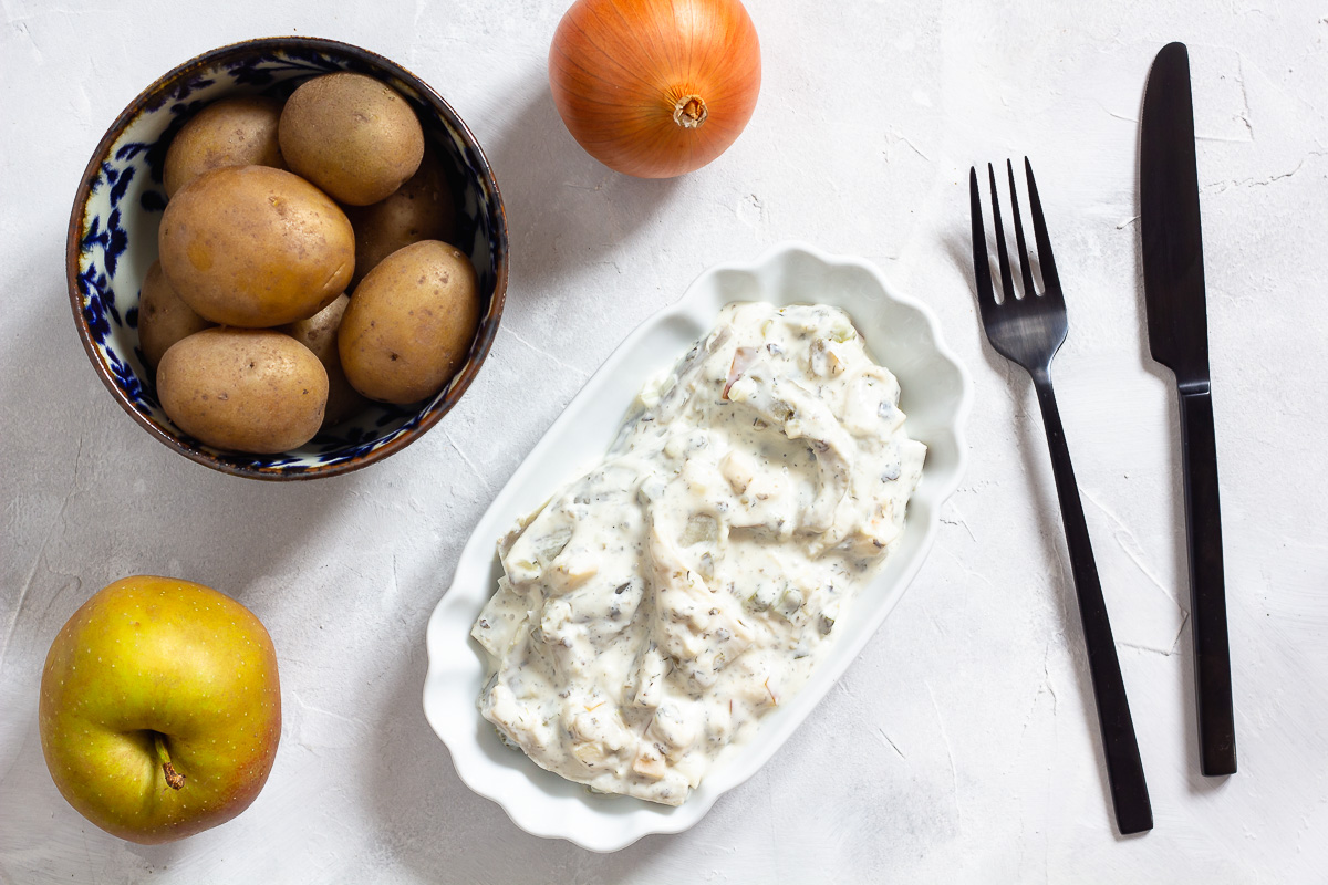 Vegan Pickled Herring in Cream Sauce