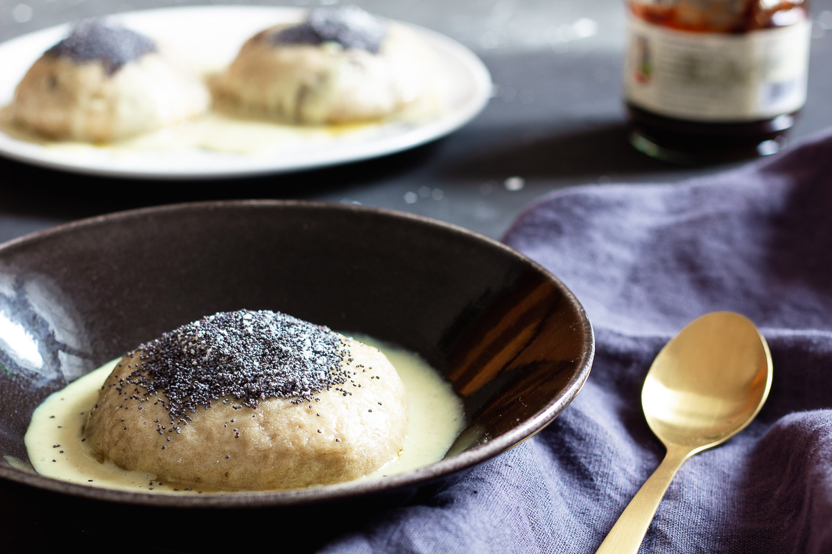 Vegan Germknödel - Austrian Yeast Dumplings