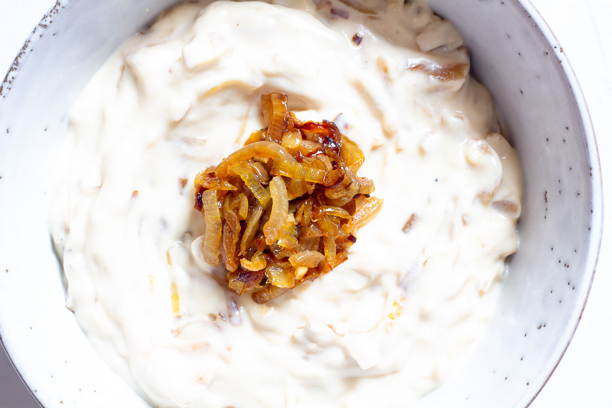 Vegan Smashed Potatoes with French Onion Dip