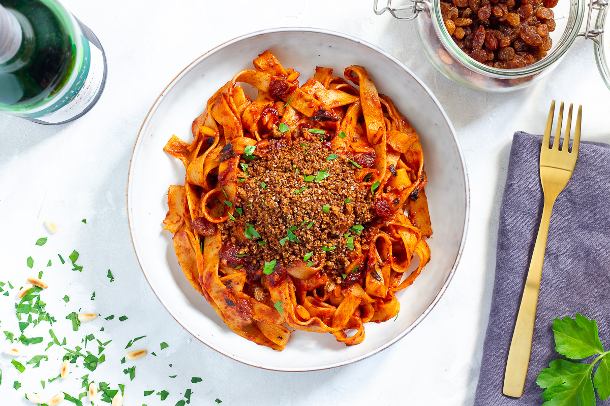 Vegan Pasta c'anciova - Sicilian Style Pasta