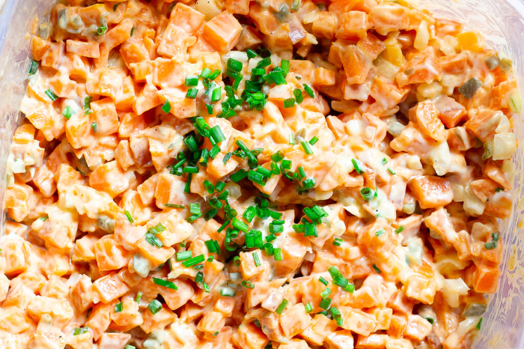 Karotten-Tatar auf Hirse-Bett - Cheap And Cheerful Cooking