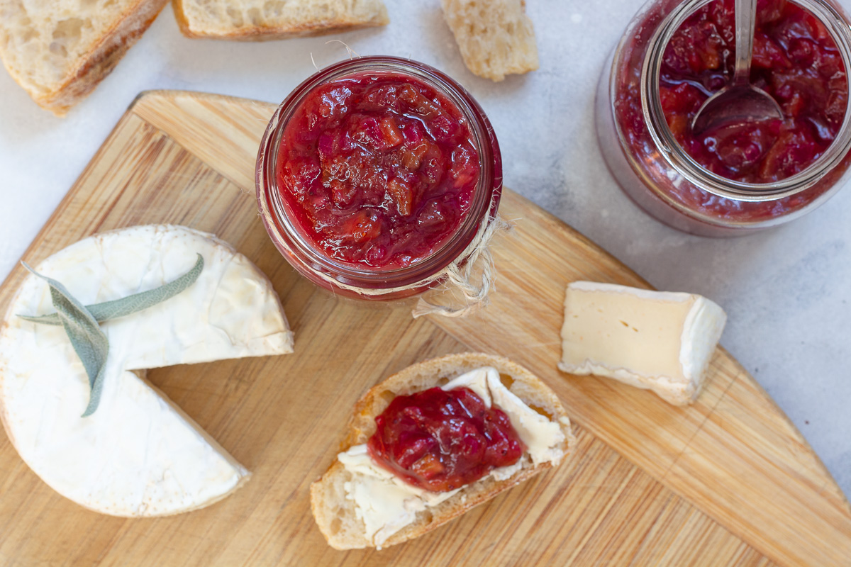 Spicy Rhubarb Chutney