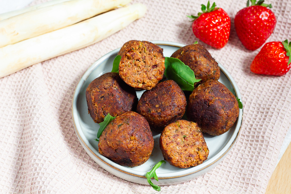 Vegan Kofta on Asparagus Strawberry Salad