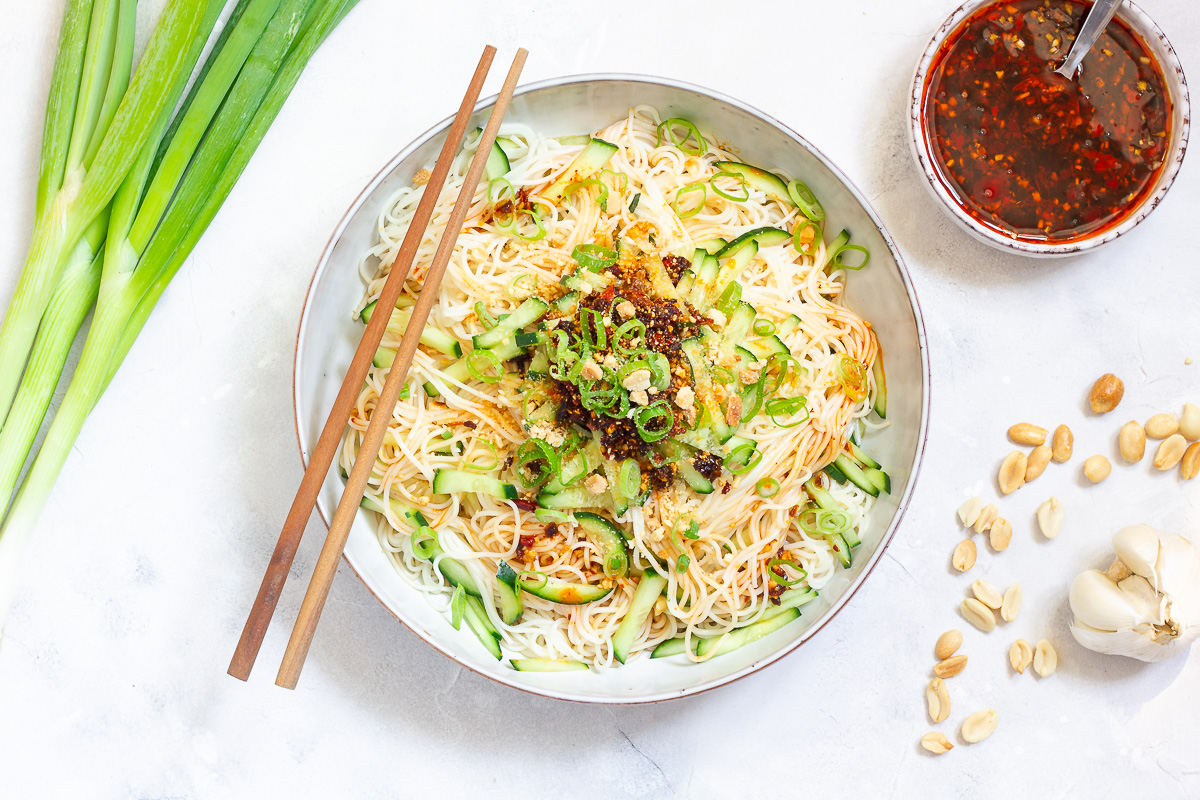 Cold Sichuan Noodles with Cucumber (Vegan)