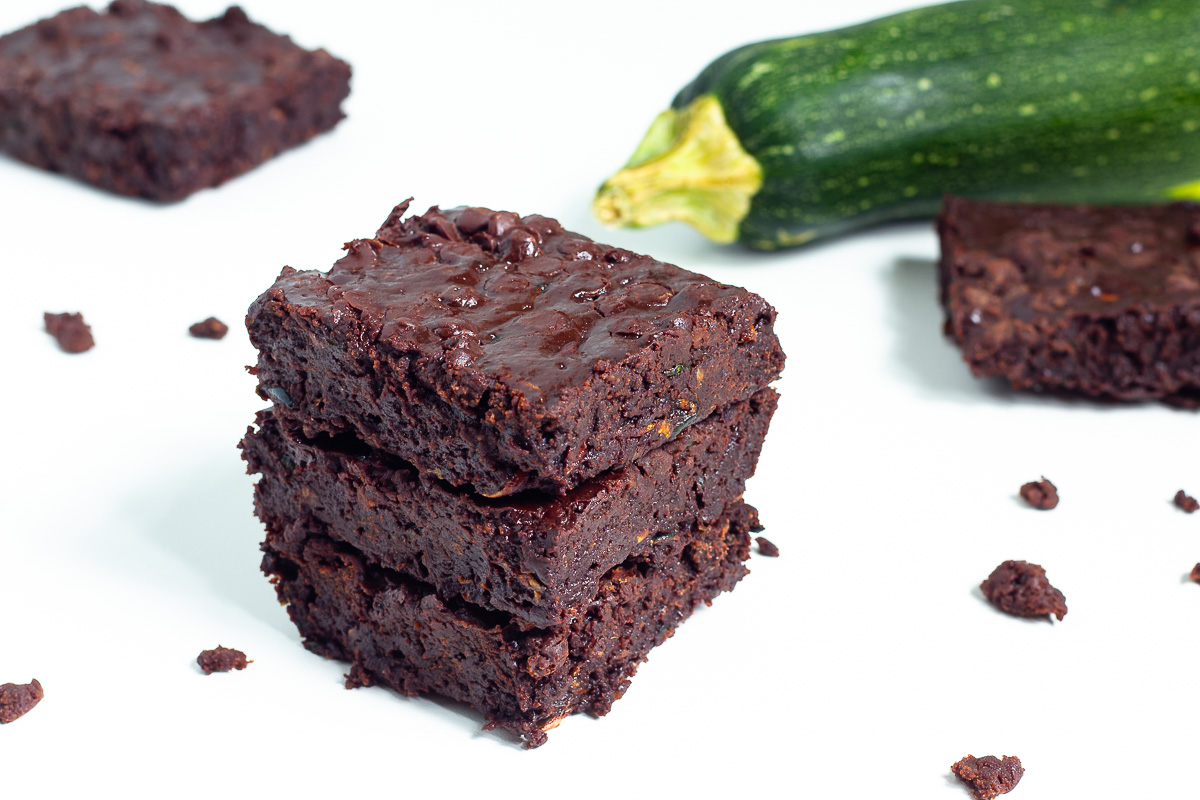 Vegan Zucchini Brownies - moist & tasty