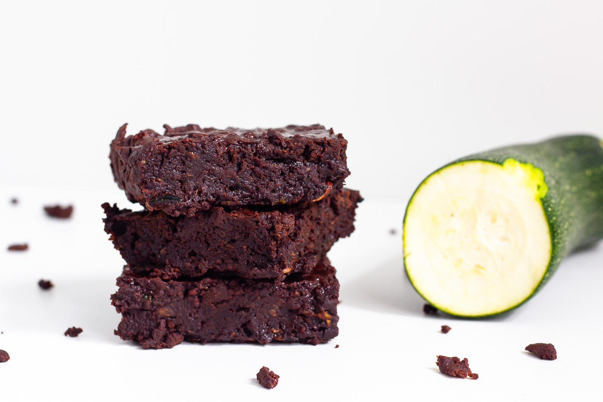 Vegan Zucchini Brownies - moist & tasty