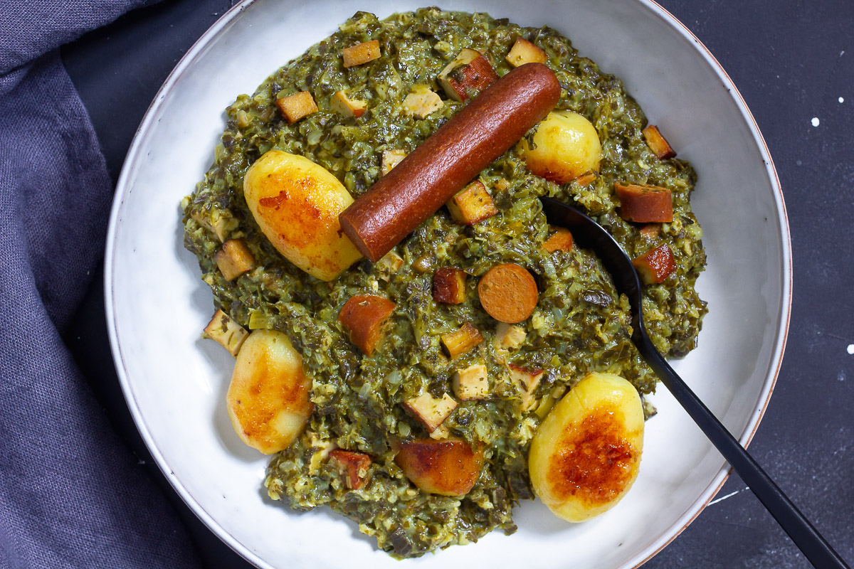 Vegan German Kale Stew with Caramelised Potatoes