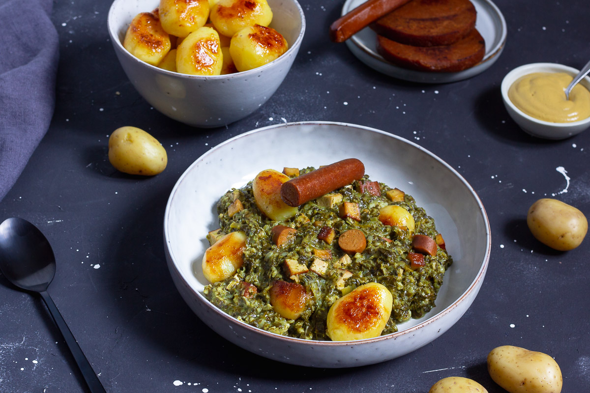 Vegan German Kale Stew with Caramelised Potatoes