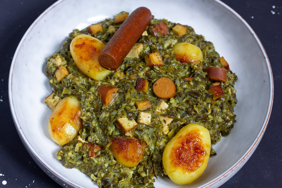 Vegan German Kale Stew with Caramelised Potatoes