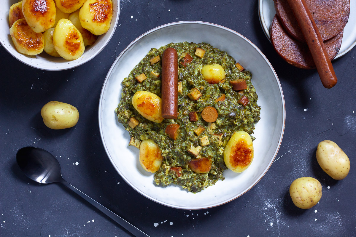 Vegan German Kale Stew with Caramelised Potatoes