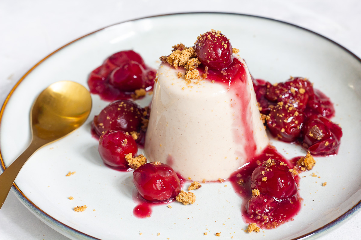 Vegan Gingerbread Panna Cotta with Mulled Wine Cherries