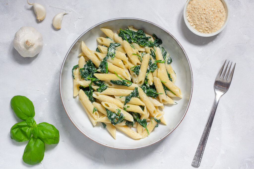 Pasta with Vegan Spinach Cream Sauce Cheap And Cheerful Cooking