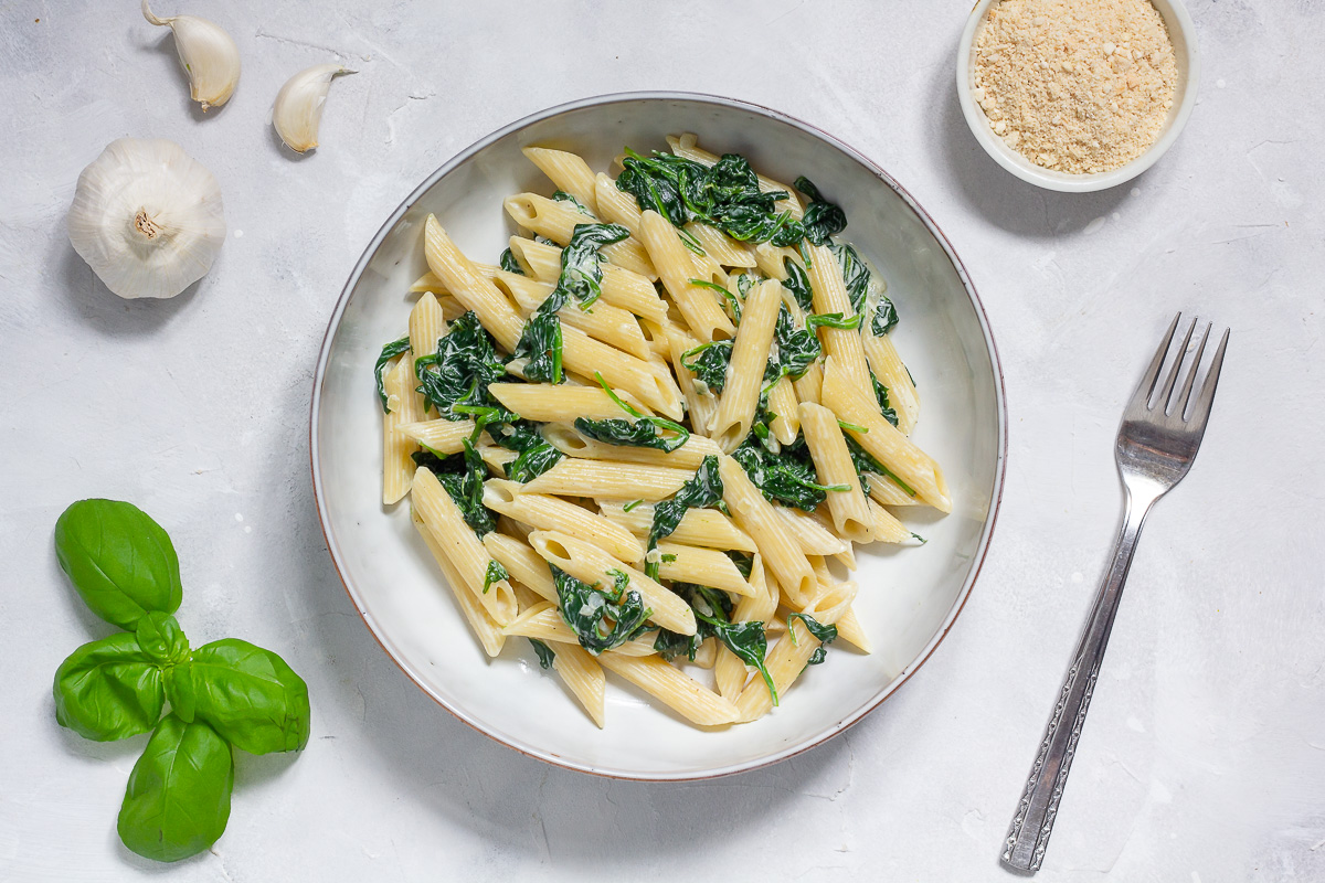 Pasta with Vegan Spinach Cream Sauce - Cheap And Cheerful Cooking