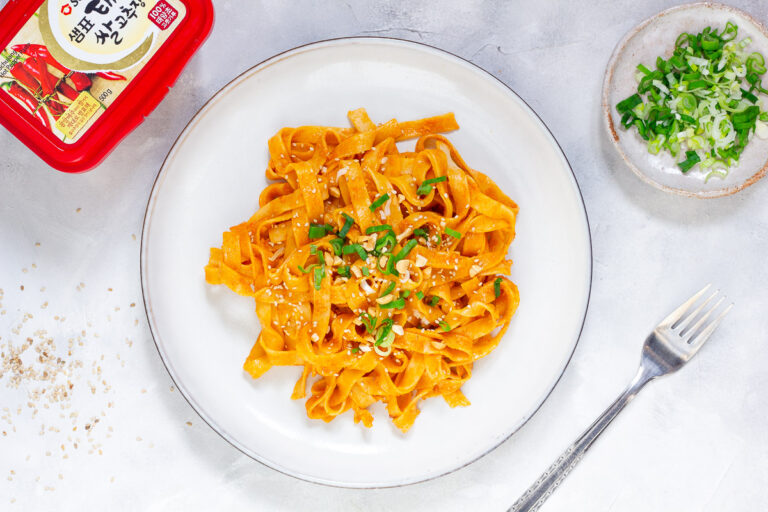 10-Minuten Gochujang Pasta (Vegan)