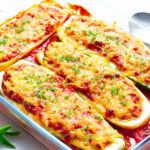Vegane gefüllte Zucchini mit Hackfleisch